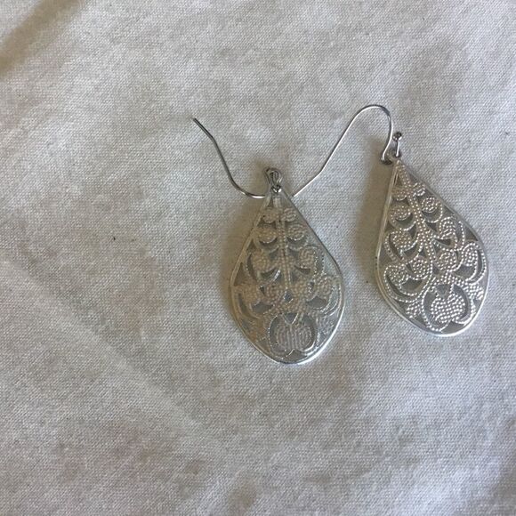 $8 ea or 3/$15. Teardrop Silvertone Earrings - Picture 9 of 9